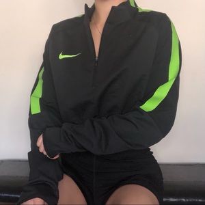 Nike Cropped Quarter ZIP